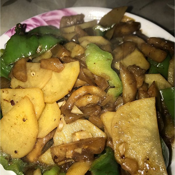 就这样安安静静地的茄子炒土豆辣子做法的学习